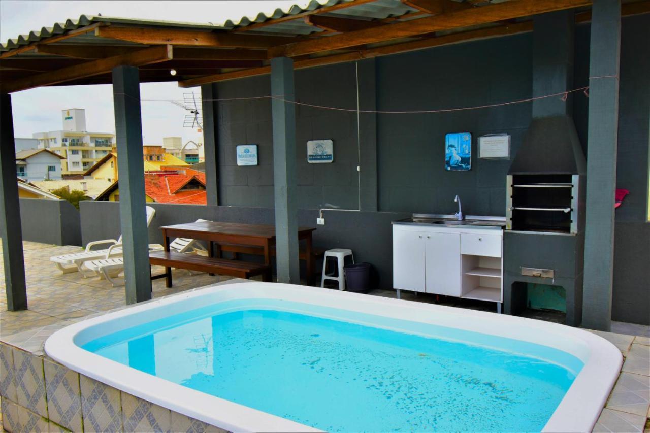 Residencial Melfi 2 Apartamento Com Piscina Bombinhas Exterior photo